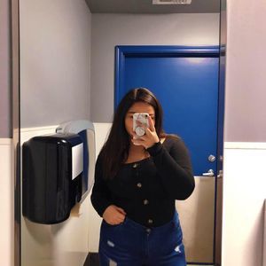 Meet your Posher, Marissa